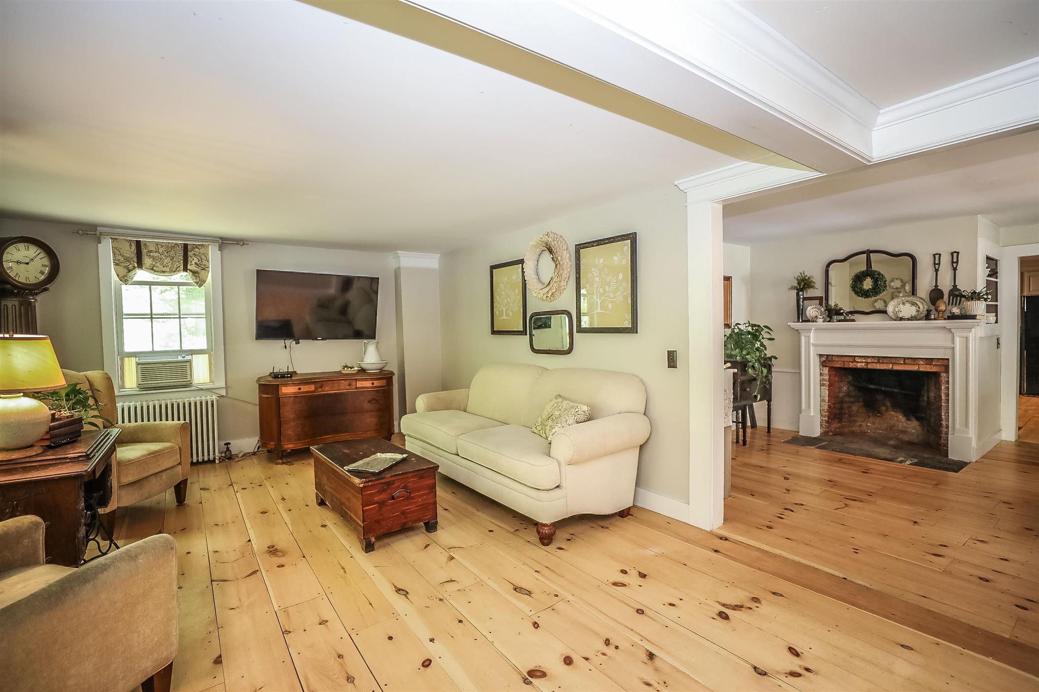 335 Greenfield Road Peterborough, NH 03458 - Photo 13 of 38