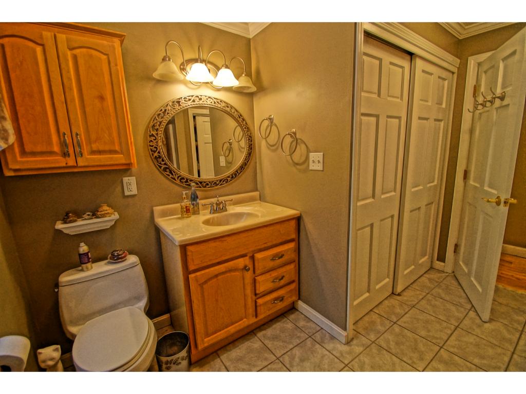 153 Coffin Road, Unit 6 Epping, NH 03042 - Photo 4 of 29