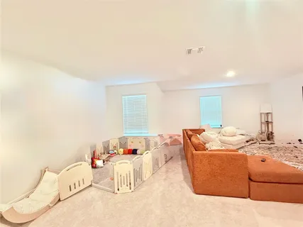 $2,050 | 513 Senca Park, Leander, TX 78641