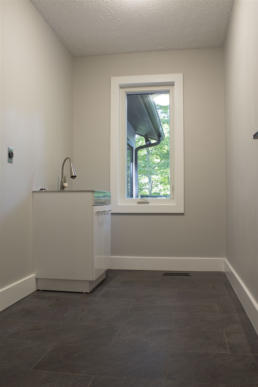 4401 East Trailridge Road Bloomington, IN 47408 - Photo 25 of 36 Gallery Image 25