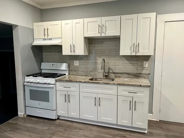 $2,200 | 15 Church Avenue, Unit 4, Woburn, MA 01801