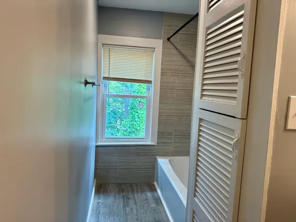 $2,200 | 15 Church Avenue, Unit 4, Woburn, MA 01801