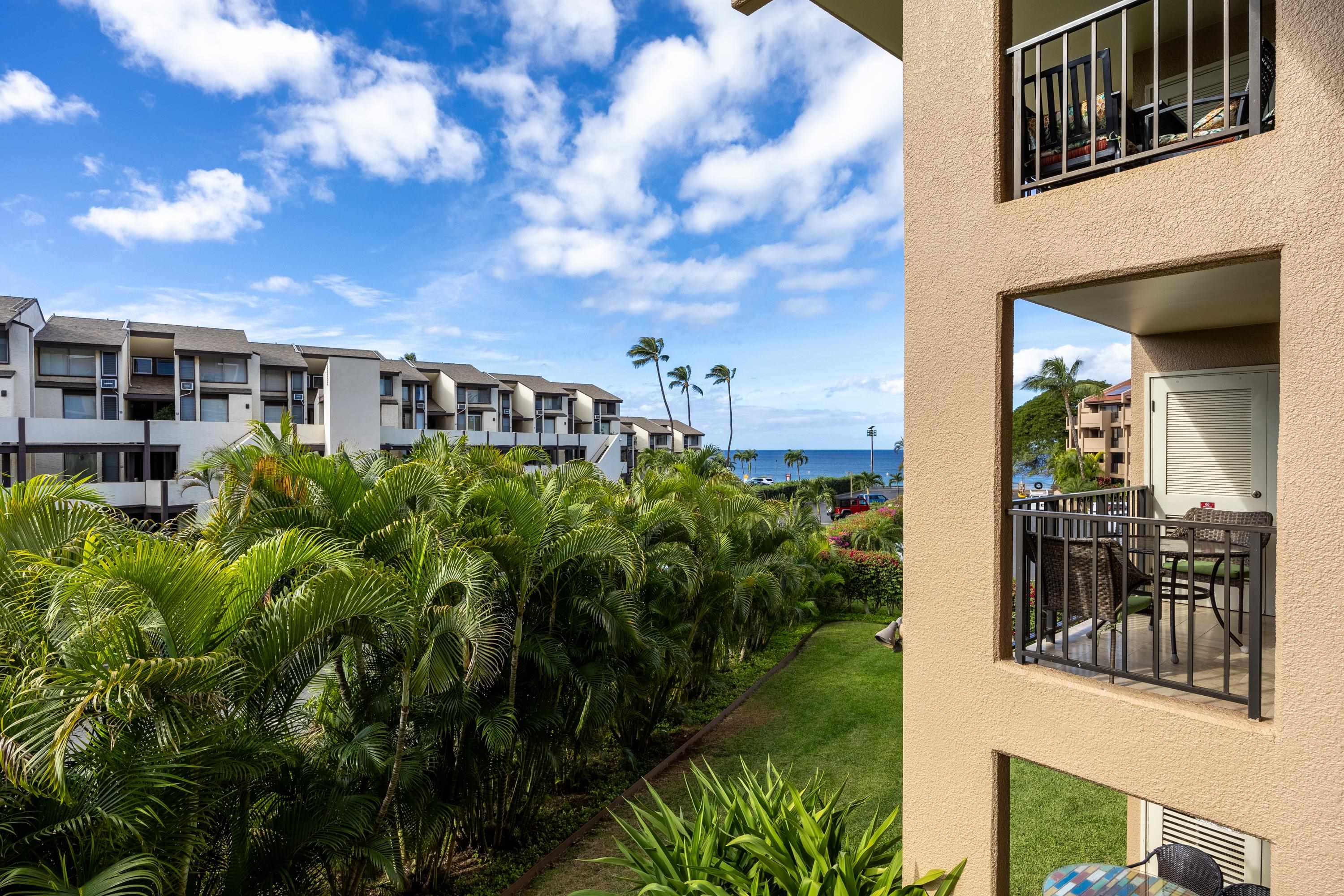 2695 South Kihei Road, Unit 9209 Kihei, HI 96753 - Photo 26 of 50 a view of a house with pool and garden