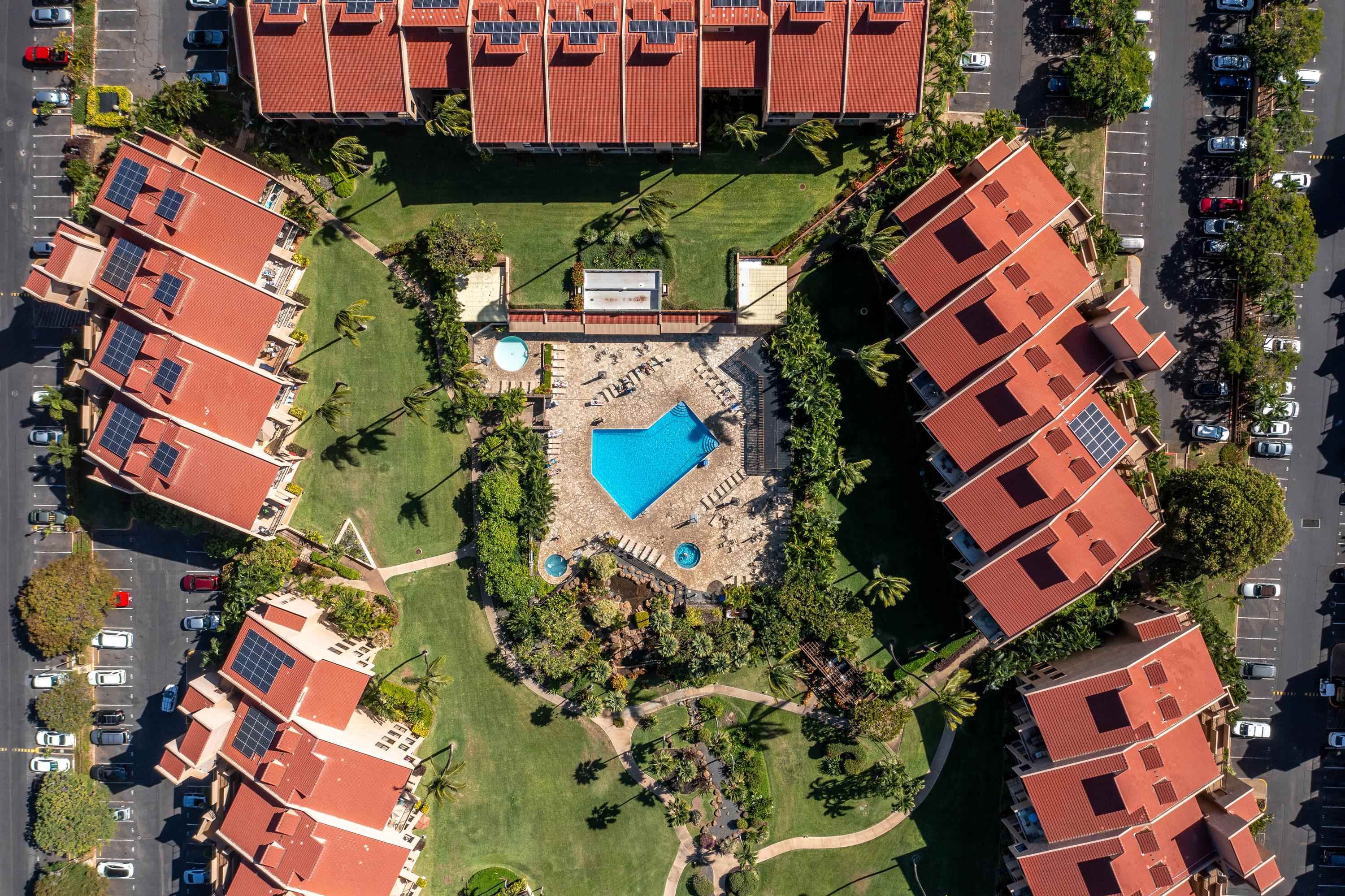 2695 South Kihei Road, Unit 9209 Kihei, HI 96753 - Photo 33 of 50 an aerial view of multiple houses with yard