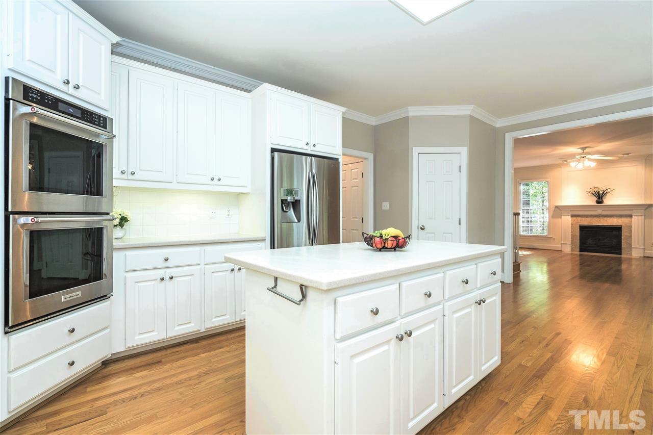 207 Chiselhurst Way Cary, NC 27513 - Photo 14 of 30 Gallery Image 14