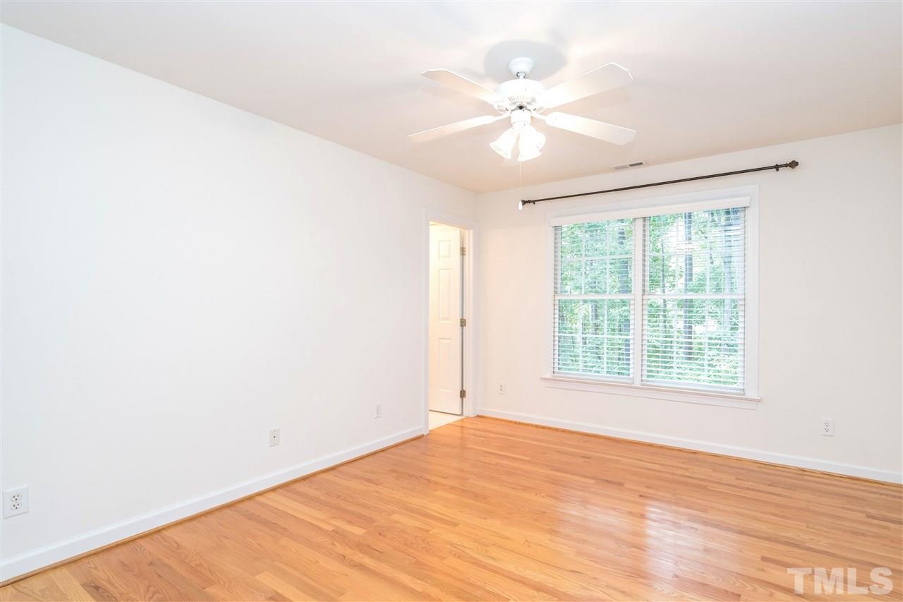 207 Chiselhurst Way Cary, NC 27513 - Photo 26 of 30 Gallery Image 26