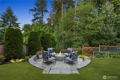 $1,500,000 | 4227 Northeast 27th Place, Renton, WA 98059