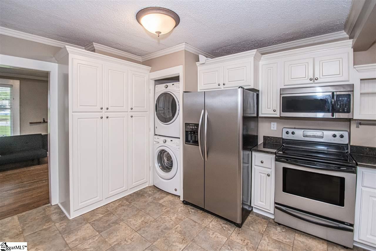 12 Celand Street Greenville, SC 29607 - Photo 7 of 29