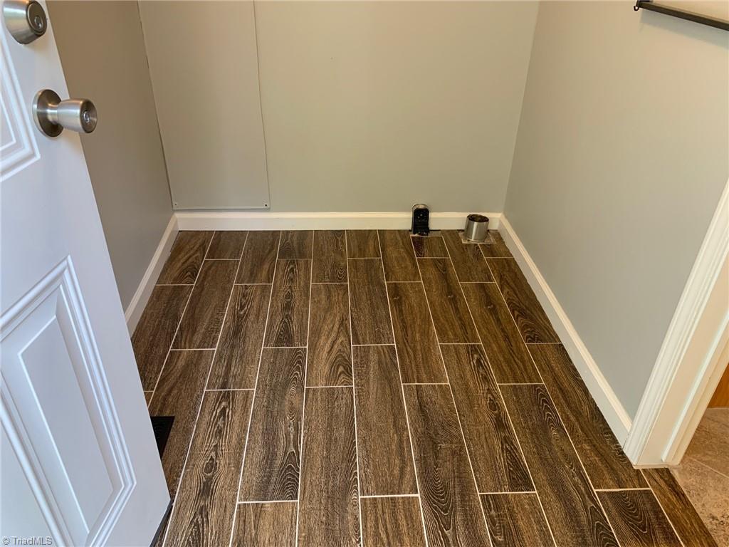 212 North Edgewood Road Eden, NC 27288 - Photo 8 of 25 Gallery Image 8