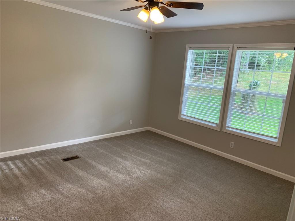 212 North Edgewood Road Eden, NC 27288 - Photo 9 of 25 Gallery Image 9