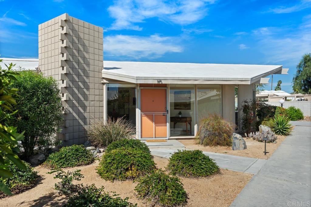 37800 Da Vall Drive, Unit 10 Rancho Mirage, CA 92270 - Photo 2 of 60