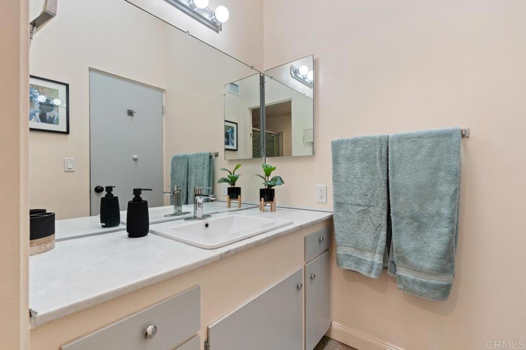 37800 Da Vall Drive, Unit 10 Rancho Mirage, CA 92270 - Photo 34 of 60