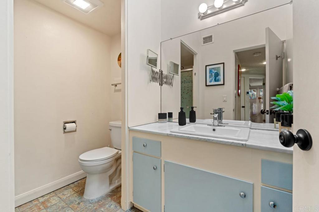 37800 Da Vall Drive, Unit 10 Rancho Mirage, CA 92270 - Photo 36 of 60