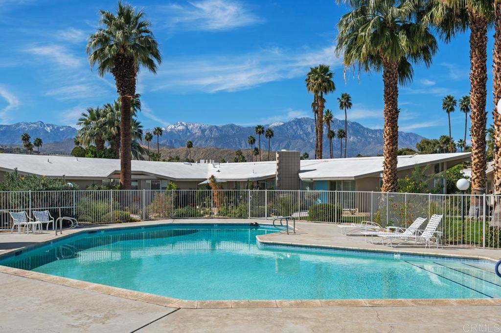 37800 Da Vall Drive, Unit 10 Rancho Mirage, CA 92270 - Photo 45 of 60