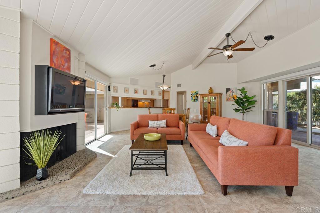 37800 Da Vall Drive, Unit 10 Rancho Mirage, CA 92270 - Photo 6 of 60