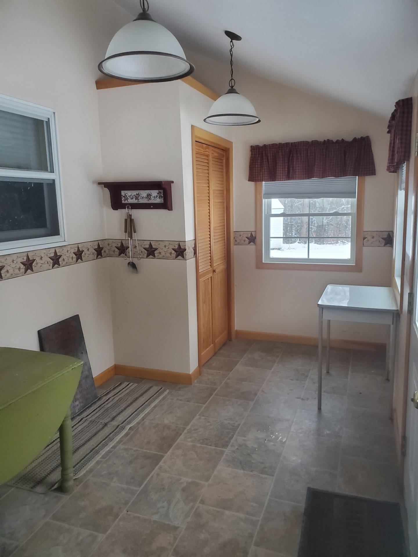 334 Hill Road Bath, NH 03740 - Photo 2 of 38