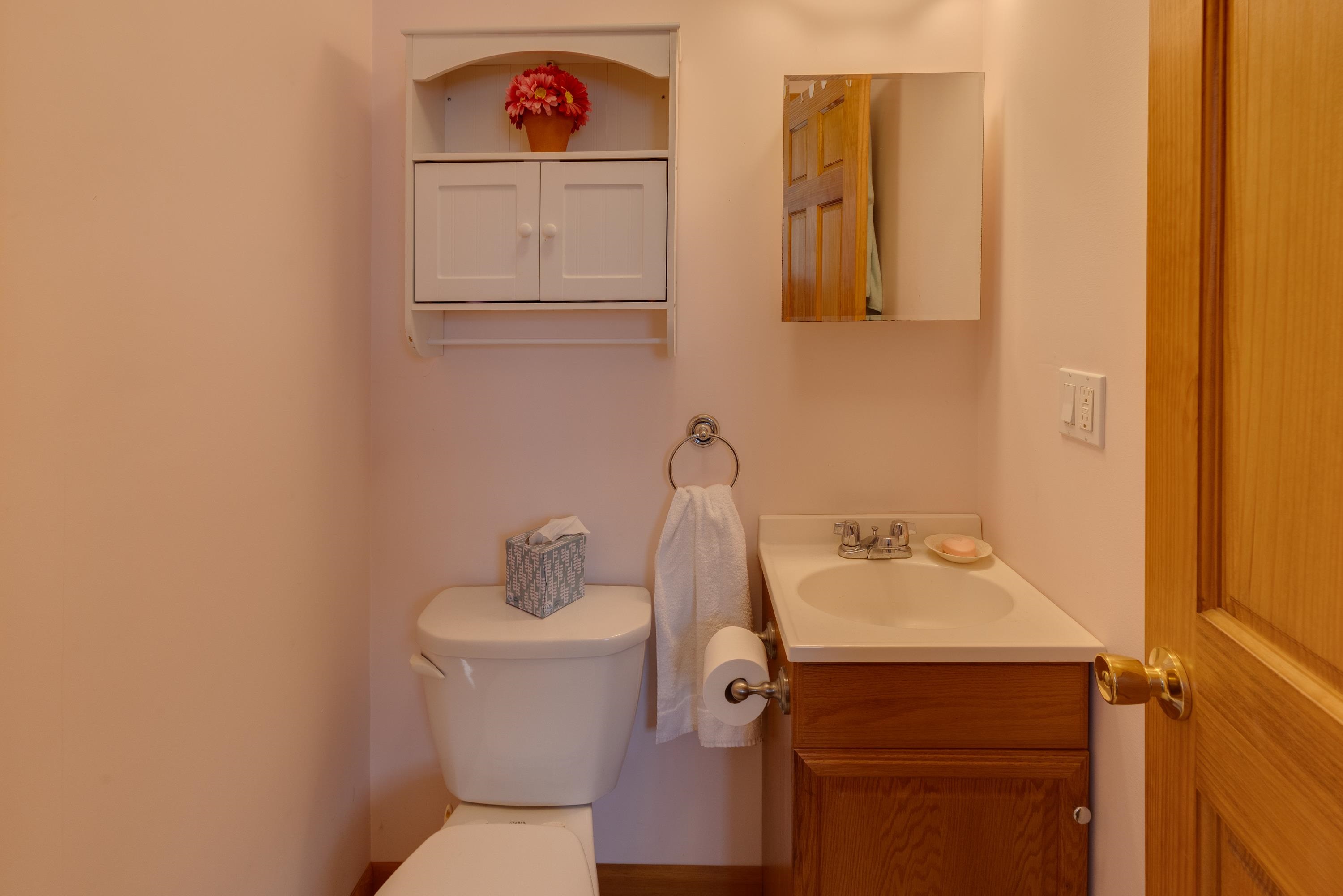 334 Hill Road Bath, NH 03740 - Photo 10 of 38