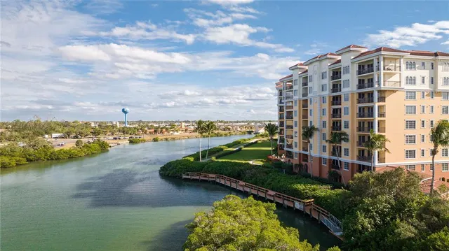 $689,000 | 157 Tampa Avenue East, Unit 706, Venice, FL 34285