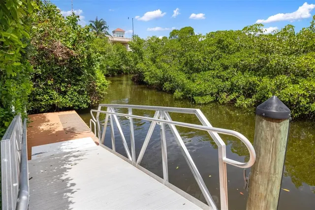 $689,000 | 157 Tampa Avenue East, Unit 706, Venice, FL 34285