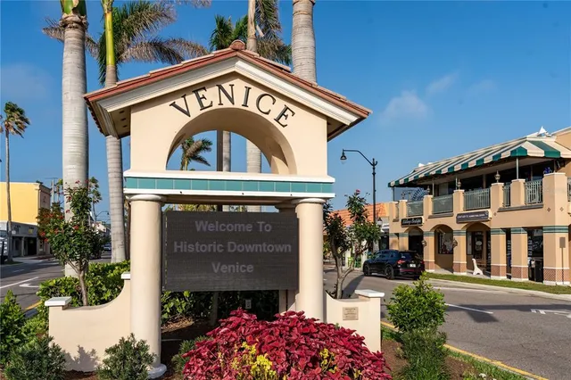 $689,000 | 157 Tampa Avenue East, Unit 706, Venice, FL 34285