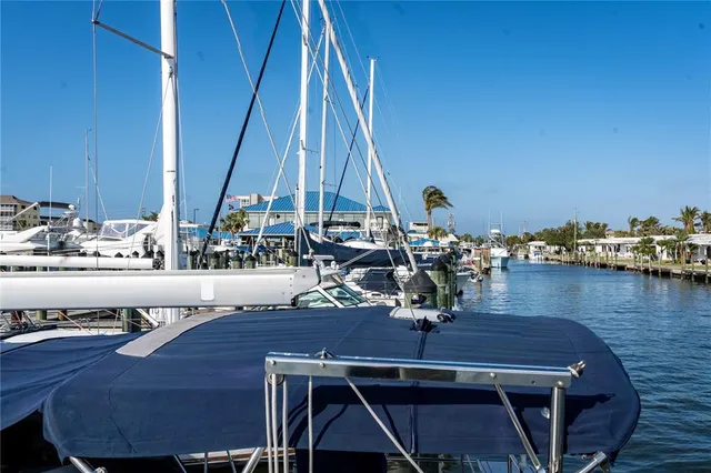 $689,000 | 157 Tampa Avenue East, Unit 706, Venice, FL 34285