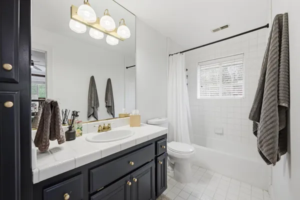 $2,000,000 | 9660 Los Lagos Circle North, Granite Bay, CA 95746