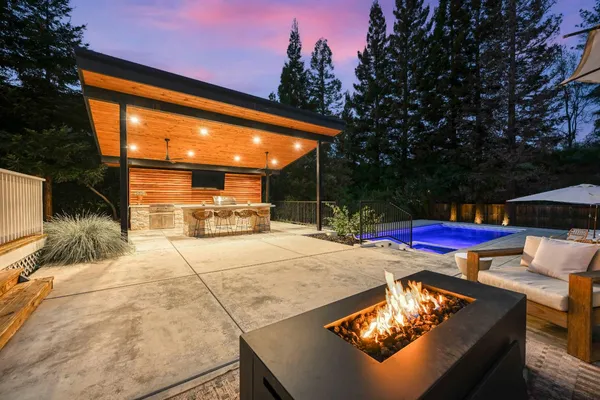 $2,000,000 | 9660 Los Lagos Circle North, Granite Bay, CA 95746