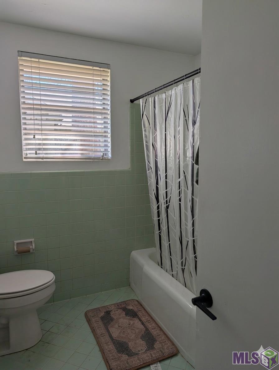 235 Burgin Avenue Baton Rouge, LA 70808 - Photo 9 of 11
