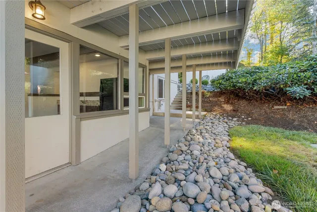 $749,950 | 8726 South Fruitland, Puyallup, WA 98371