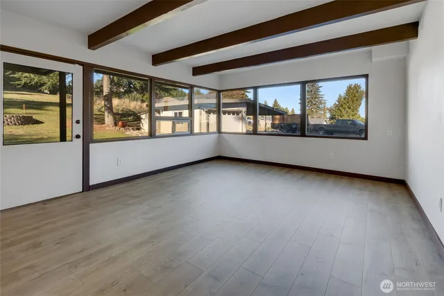 $749,950 | 8726 South Fruitland, Puyallup, WA 98371