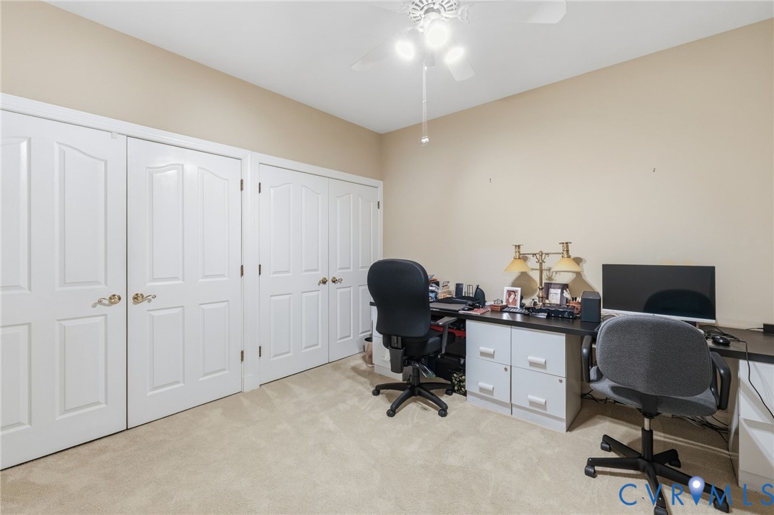 3137 Stony Point Road, Unit D Richmond, VA 23235 - Photo 21 of 31 Great office with ceiling fan and closet.