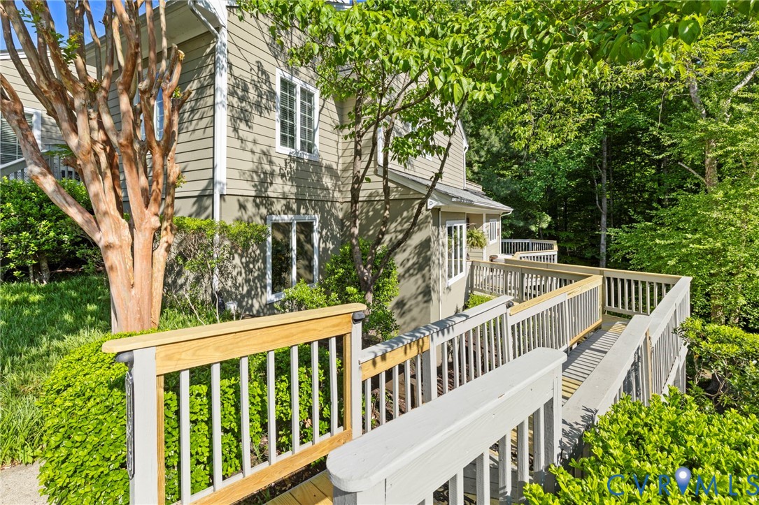3137 Stony Point Road, Unit D Richmond, VA 23235 - Photo 3 of 31 Wooded private space for relaxation.