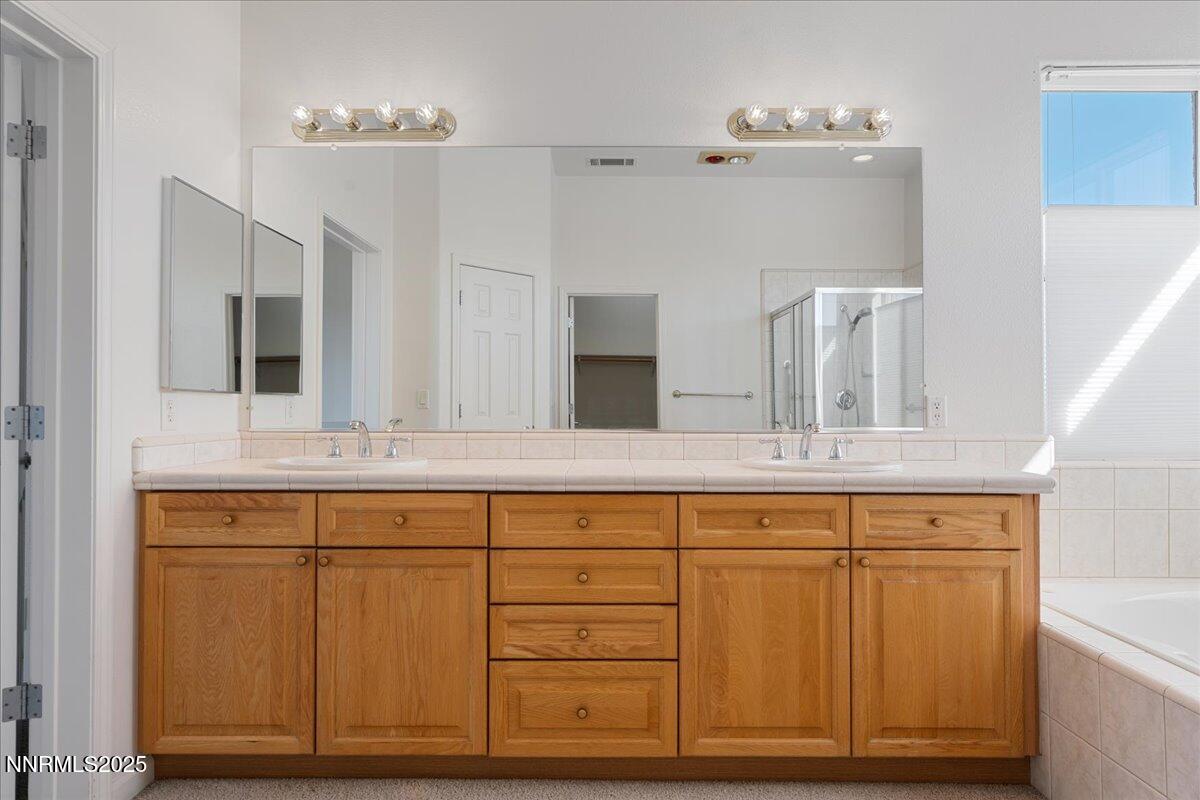 345 Sangre Circle Reno, NV 89511 - Photo 15 of 33 42-DS209994