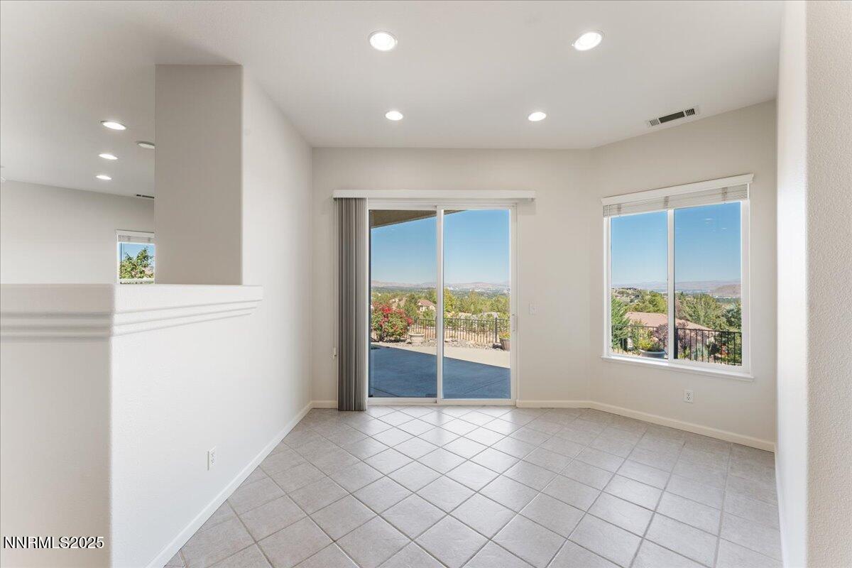 345 Sangre Circle Reno, NV 89511 - Photo 10 of 33 26-DS209904