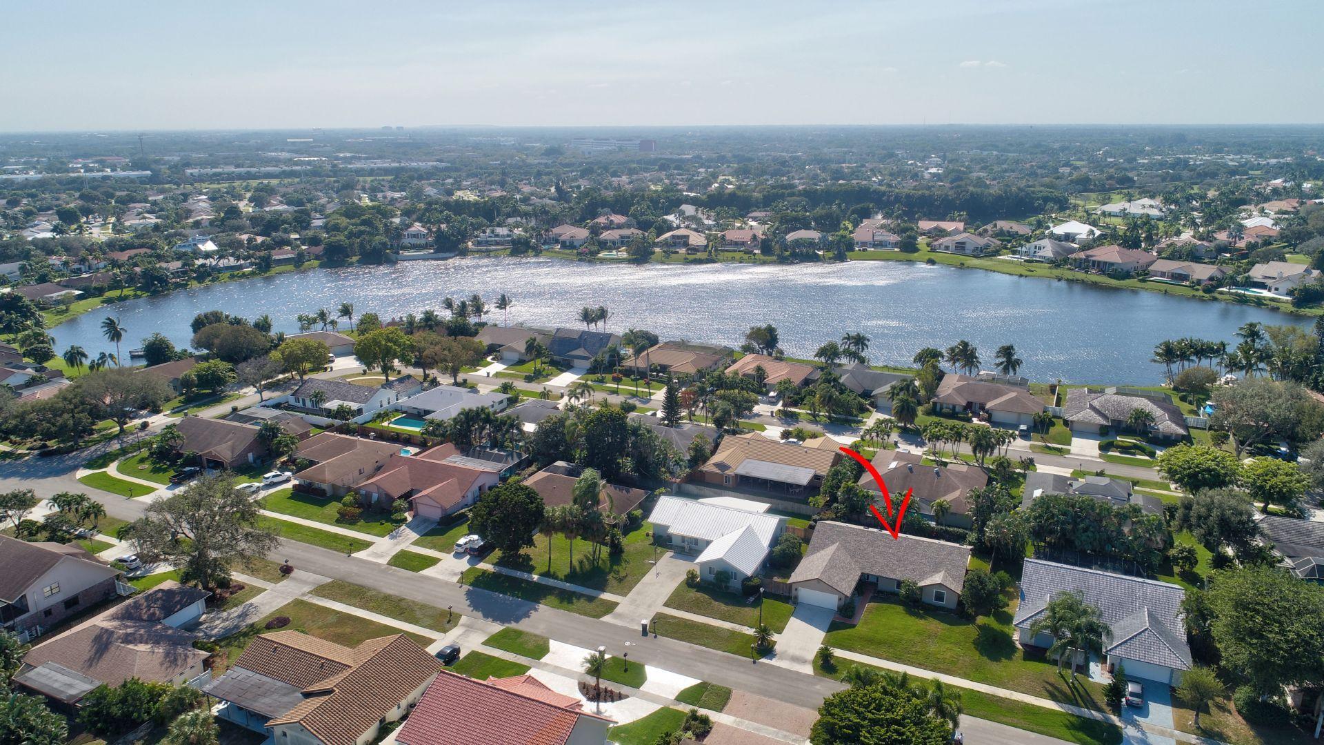 17285 Lake Park Road Boca Raton, FL 33487 - Photo 3 of 40 Aerial House & Lake