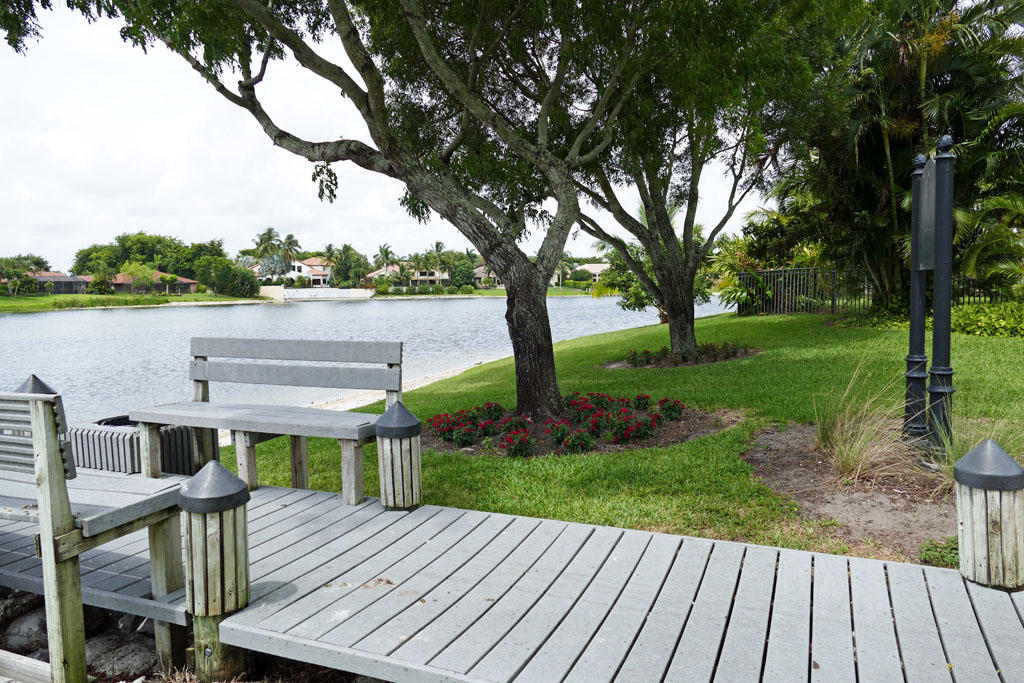 17285 Lake Park Road Boca Raton, FL 33487 - Photo 37 of 40 Dock