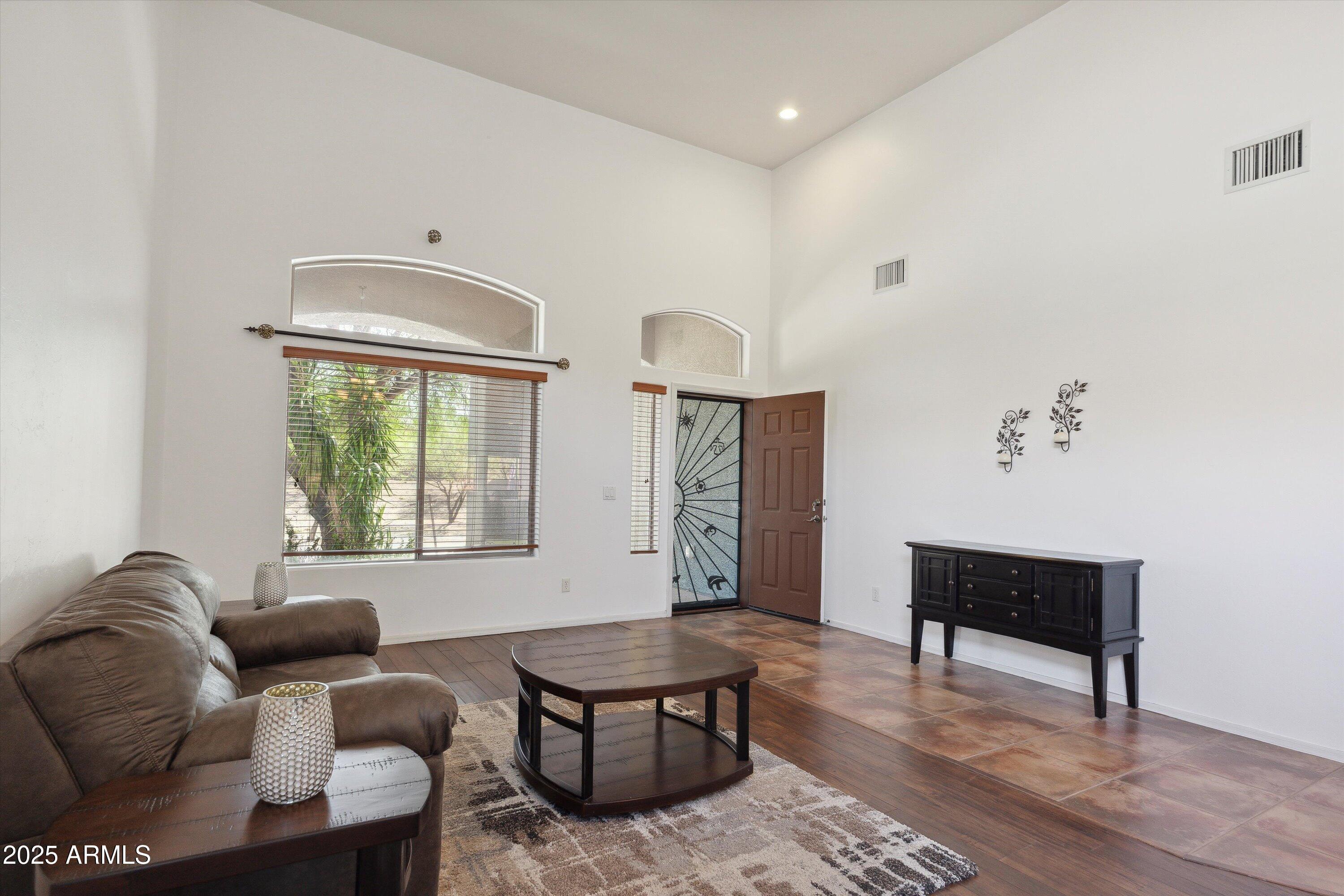 17407 South Purple Mesa Trail Vail, AZ 85641 - Photo 6 of 54 a living room with furniture