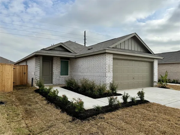 $1,950 | 6838 Eastern Cottonwood Lane, Katy, TX 77493