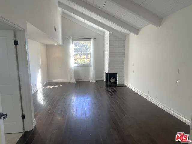 $3,995,000 | 1060 Chantilly Road, Los Angeles, CA 90077