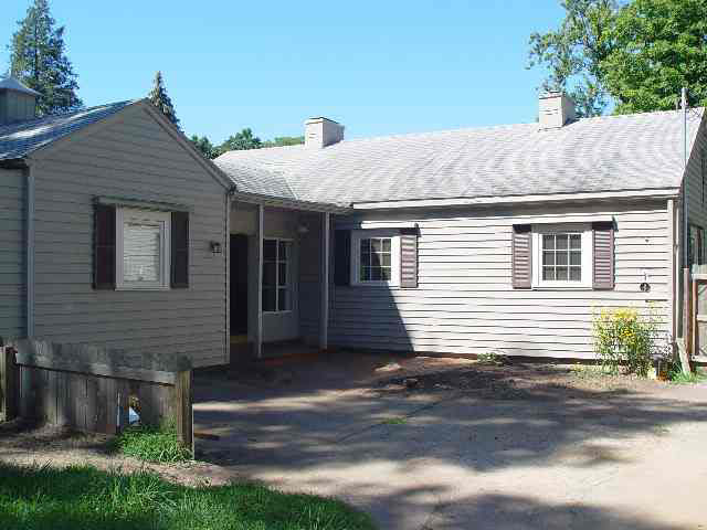 3513 Gordon Road Elkhart, IN 46516 - Photo 8 of 10 Gallery Image 8