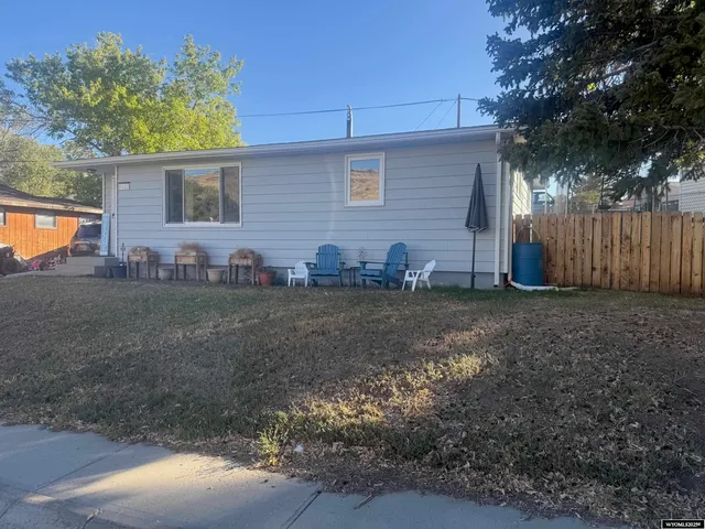 $165,000 | 1112 Nieman Street, Rawlins, WY 82301