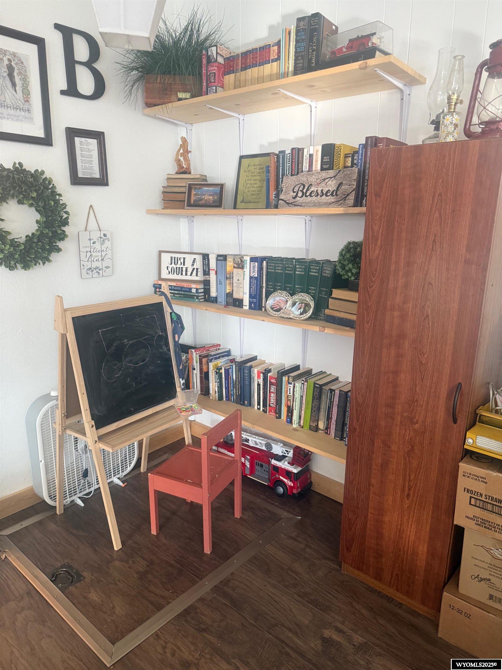 1112 Nieman Street Rawlins, WY 82301 - Photo 10 of 16