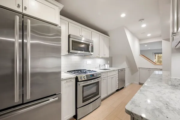 $1,470,000 | 12 Concord Square, Unit 1, Boston, MA 02118