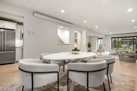 $1,499,000 | 12 Concord Square, Unit 1, Boston, MA 02118