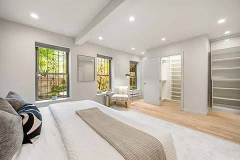$1,499,000 | 12 Concord Square, Unit 1, Boston, MA 02118
