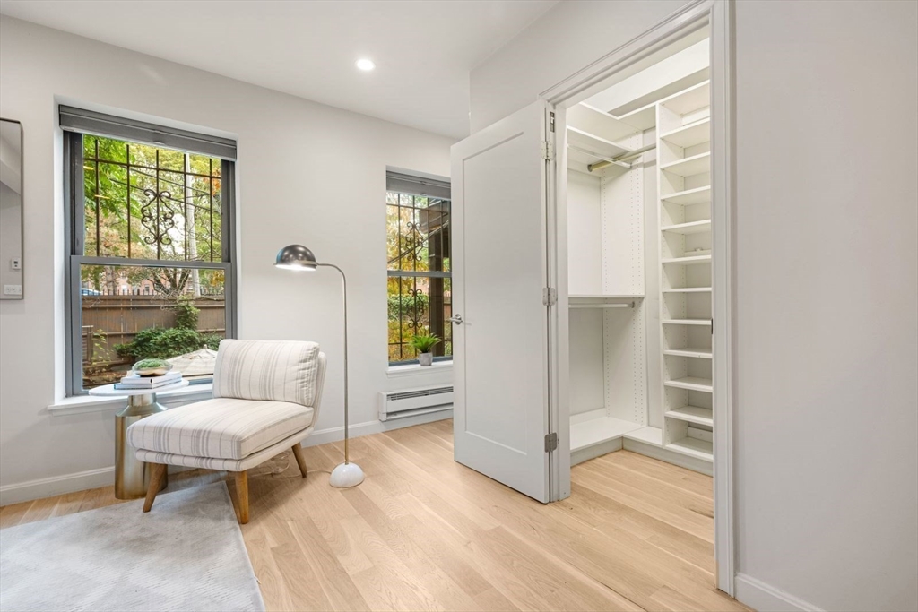 12 Concord Square, Unit 1 Boston, MA 02118 - Photo 24 of 33