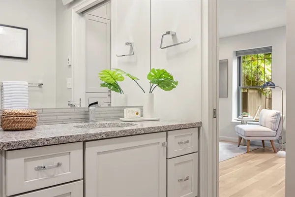 $1,470,000 | 12 Concord Square, Unit 1, Boston, MA 02118