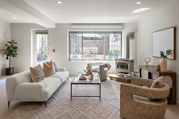 $1,470,000 | 12 Concord Square, Unit 1, Boston, MA 02118