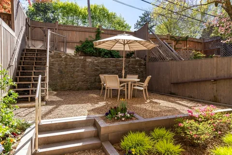 $1,499,000 | 12 Concord Square, Unit 1, Boston, MA 02118