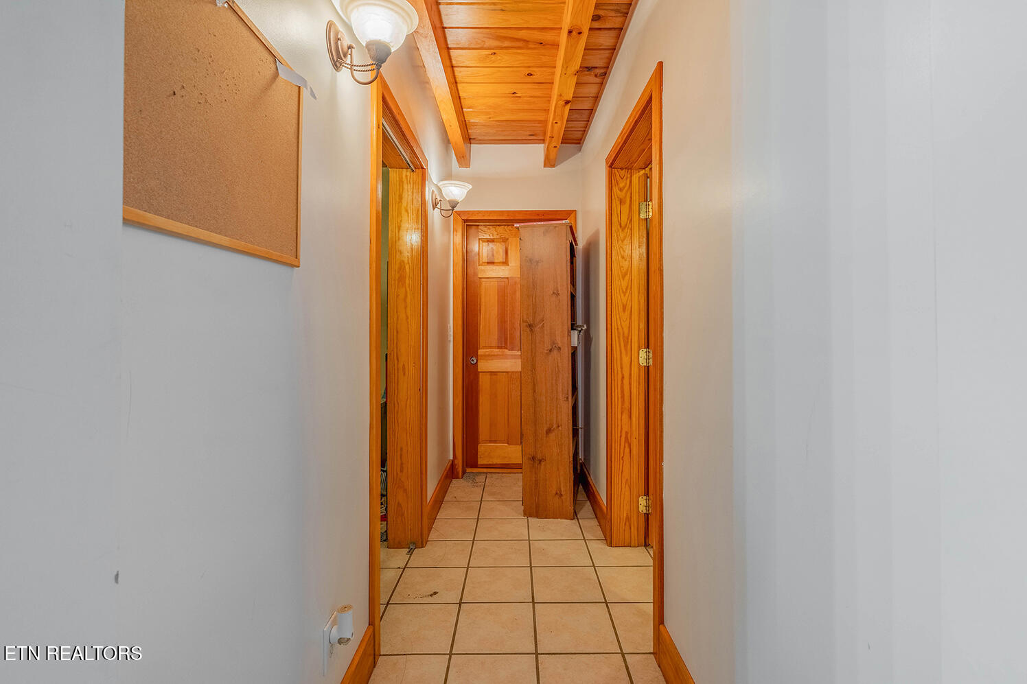 147 R & R Sawmill Road Harriman, TN 37748 - Photo 18 of 55 A7309792-HDR